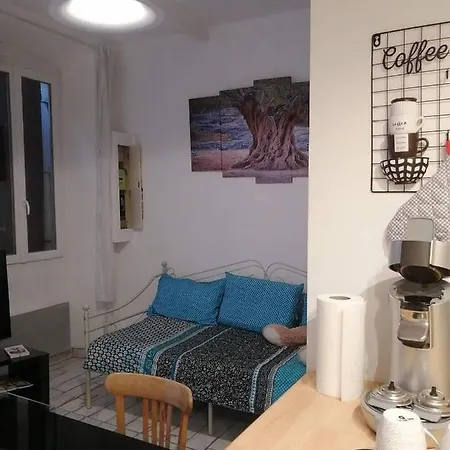 Holiday home Lou Caumino : Charmante Petite Maison De Ville. *